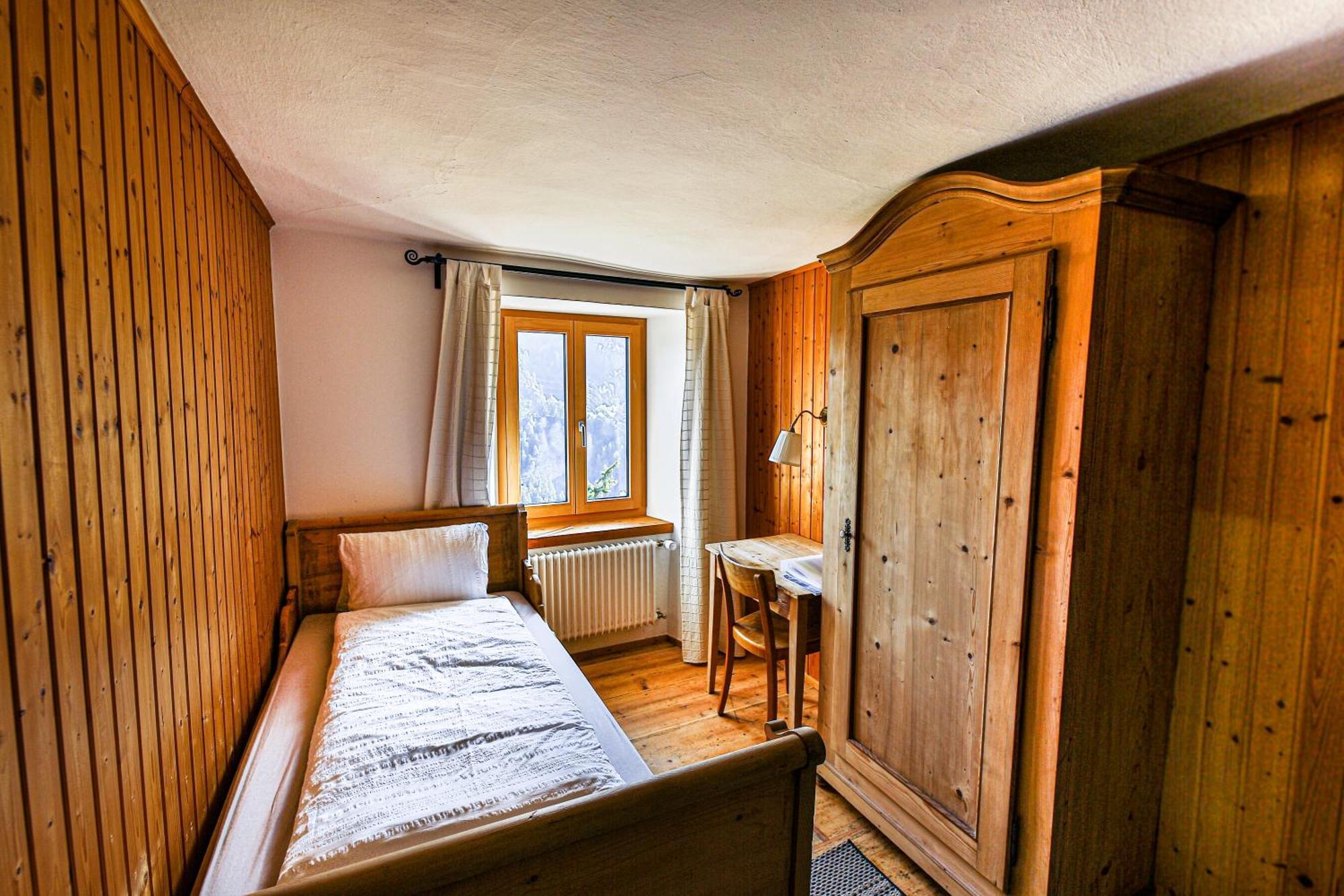 Gasthaus Roessli Versam Luaran gambar