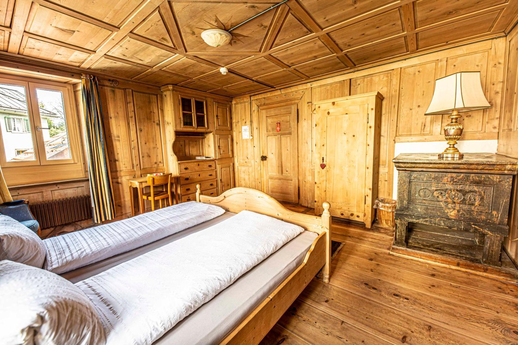 Gasthaus Roessli Versam Luaran gambar